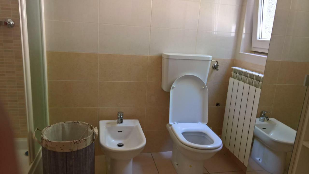 Natour l'Ostello per i camminatori Barisciano Esterno foto