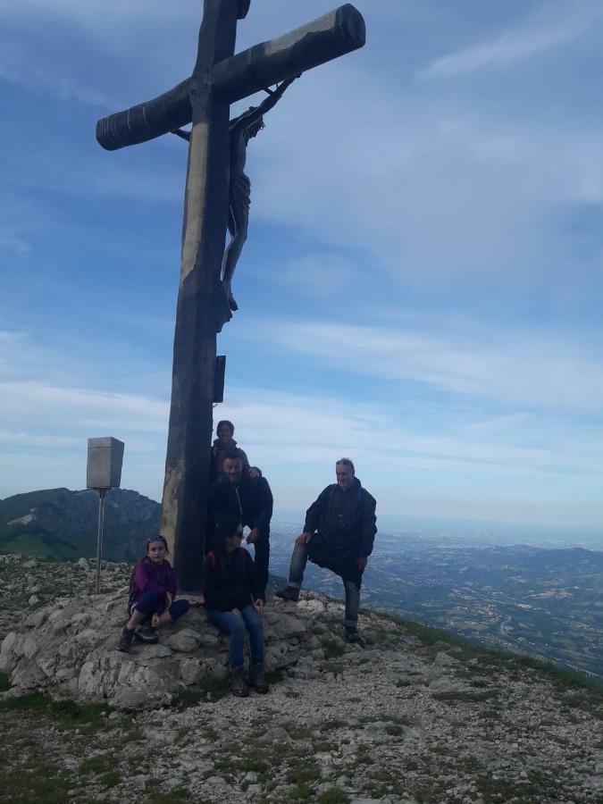 Natour l'Ostello per i camminatori Barisciano Esterno foto